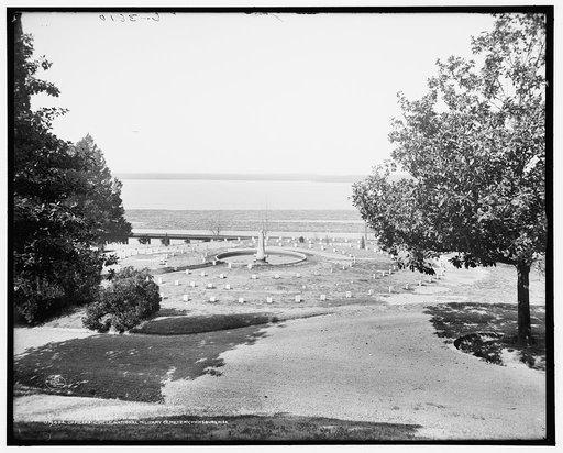 Officers' circle, [National] Military Cemetery, Vicksburg, Miss.