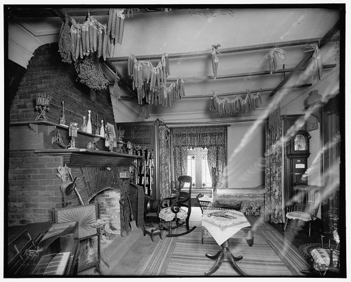 The Parlor, log cabin, Palmer Park, Detroit, Mich.