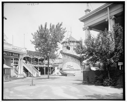 View in Chester Park, Cincinnati, Ohio
