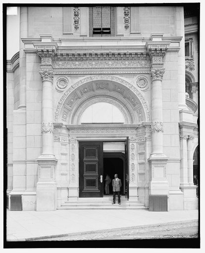 Main entrance, Christian Science Church, Boston, Mass.