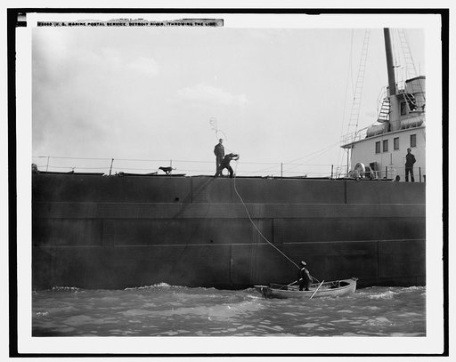 U.S. Marine Postal Service, Detroit River, throwing the line