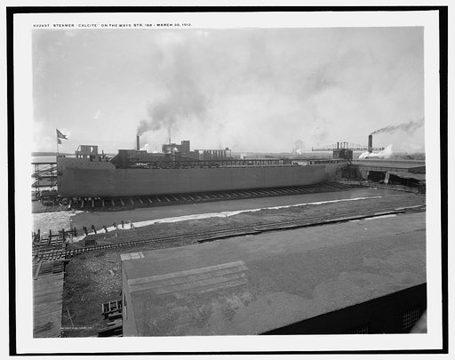 Steamer Calcite on the ways, Str. 188