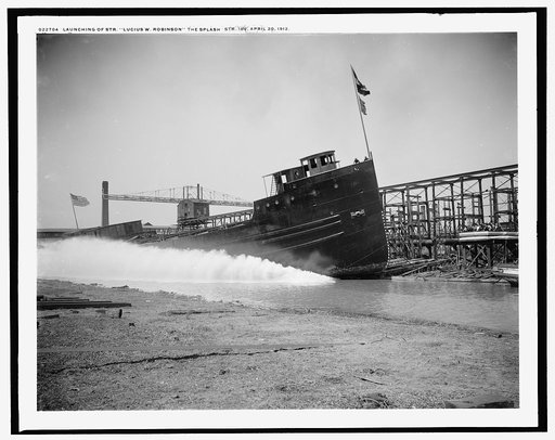 Launching of Str. Lucius W. Robinson, the splash, Str. 189