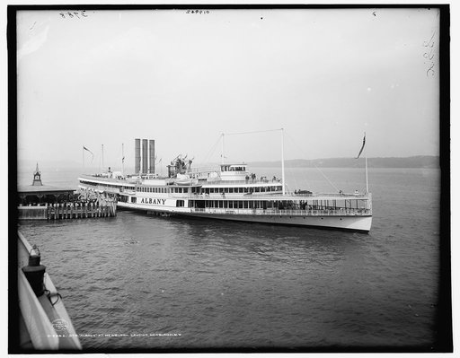 Str. Albany at Newburgh landing, Newburgh, N.Y.