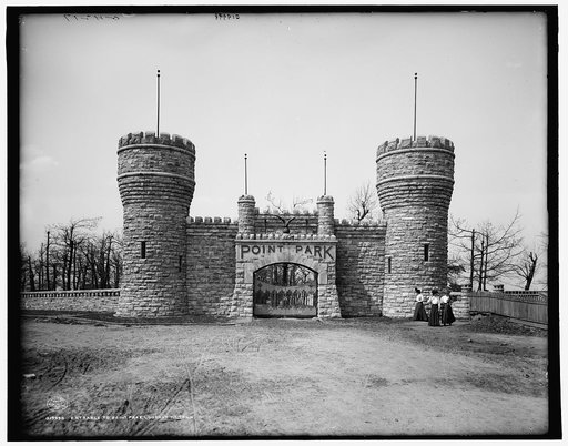 Entrance to Point Park, Lookout Mt., Tenn.