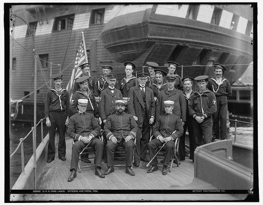 U.S.S. Free Lance, officers and crew