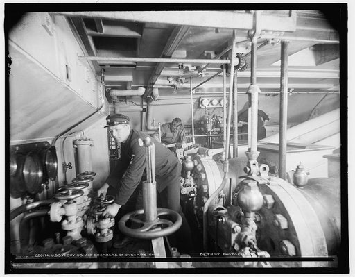 U.S.S. Vesuvius, air chambers of dynamite guns