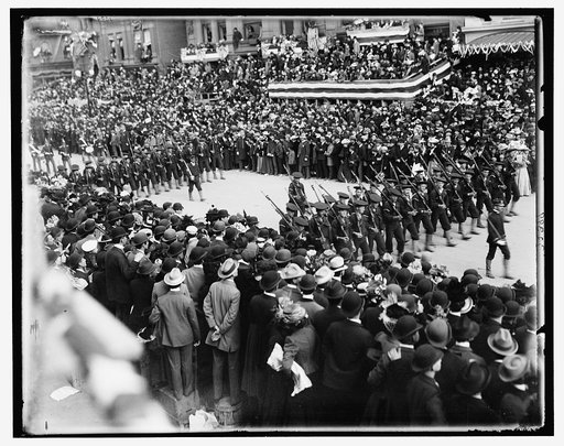 Sailors from the fleet, Dewey Land Parade