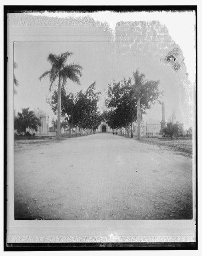 Entrance to the cemetery, Havana