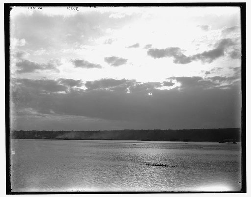 Clouds on the Hudson