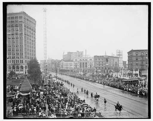 Sioux Indians in civic & industrial parade, Detroit bi-centenary celebration