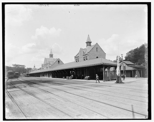 D. and H. (Delaware & Hudson) Depot, Saratoga, N.Y.