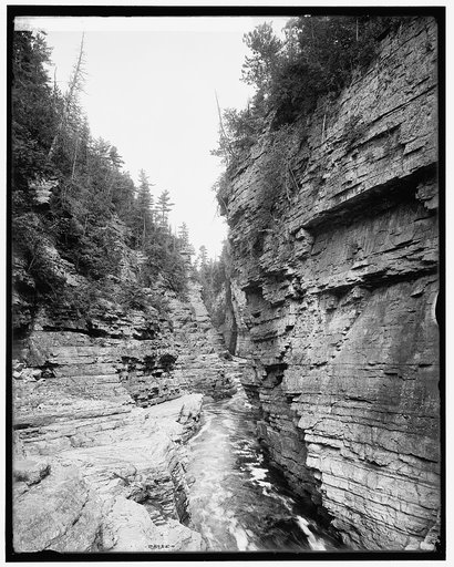 Long Gallery, Ausable Chasm