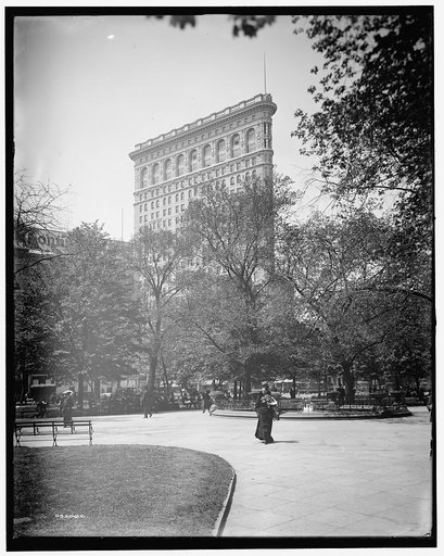 Flatiron Building from Madison Square Park, New York, N.Y.
