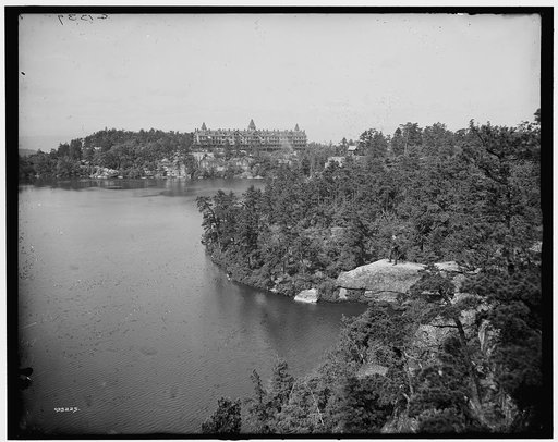 Looking north from Cliff House, Lake Minnewaska, N.Y.
