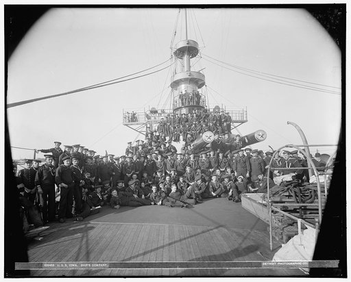 U.S.S. Iowa, ship's company