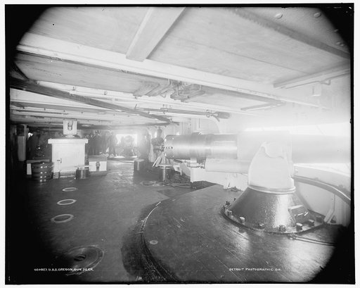 U.S.S. Oregon, gun deck