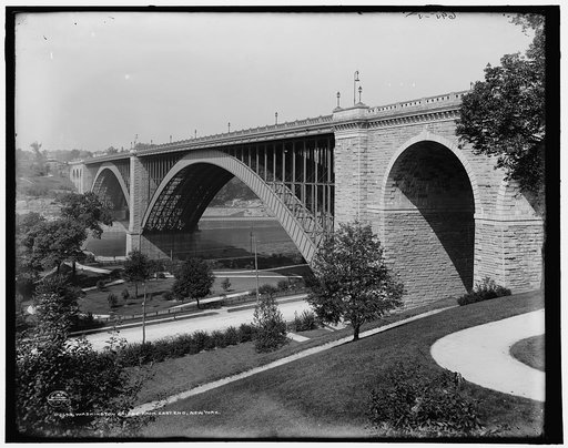 Washington Bridge from east end, New York