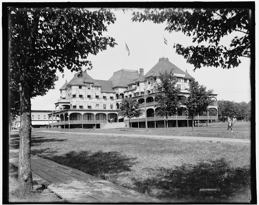 Columbia Hotel [i.e. Columbian], Thousand Island Park, Thousand Islands