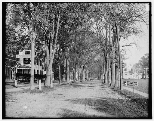 North Main Street, Dartmouth College