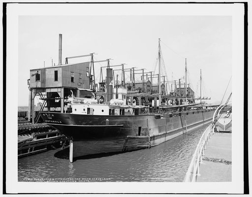 Cleveland & Pittsburgh ore docks, Cleveland, Brown conveying hoists