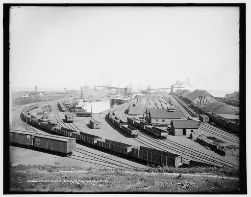 L.S. & M.S. [Lake Shore & Michigan Southern] Ry. ore docks, Ashtabula, Ohio