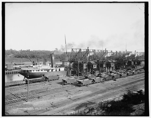 Unloading ore at Conneaut, Ohio, Brown conveying hoists