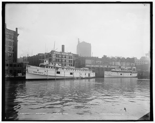 Graham and Morton Line docks, Chicago