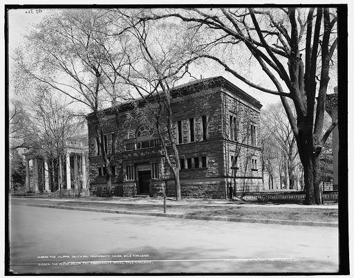Alpha Delta Phi fraternity house, Yale College