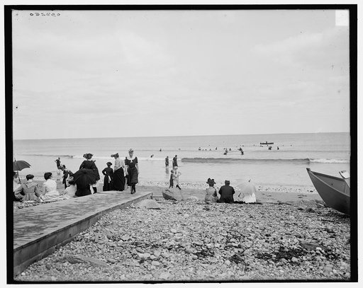 Rye Beach bathers, N.H.