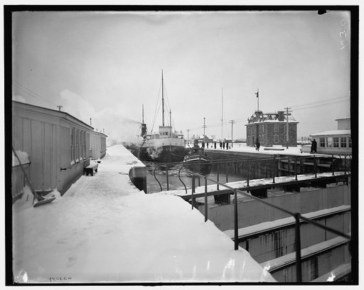 Str. J.T. Hutchinson