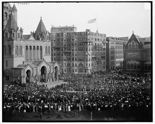 Boston ancients entering Trinity Church (Copley Square), Boston, Mass.