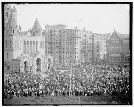 Boston ancients entering Trinity Church (Copley Square), Boston, Mass.