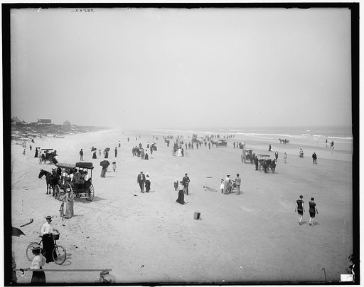 Daytona Beach at Seabreeze, Fla.