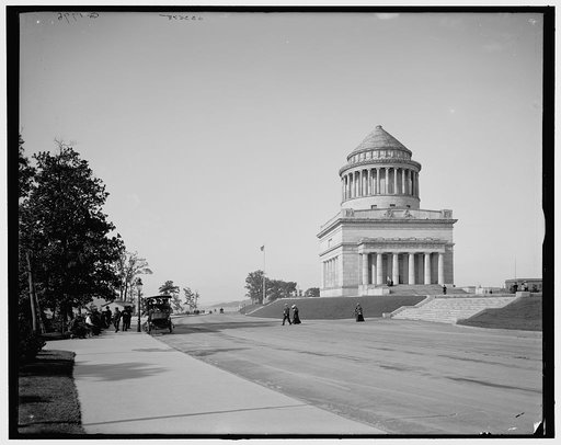 Riverside Drive and Grant's Tomb, New York, N.Y.