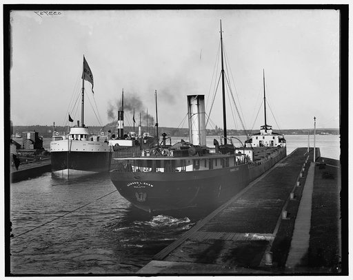 Lower entrance to Poe Lock, Sault Ste. Marie, Mich.