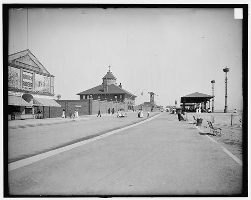 State bath house and pavilion, Revere Beach, Mass.