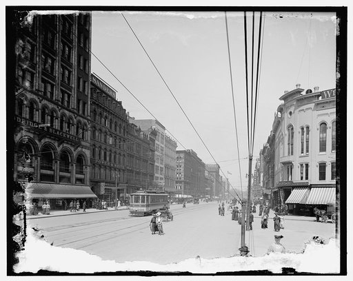 Woodward Avenue north from Opera House corner, Detroit, Mich.