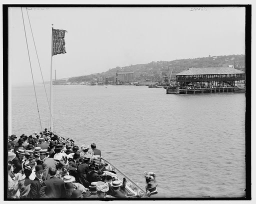 Approaching Yonkers, Hudson River, N.Y.