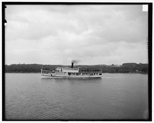 Str. Governor Endicott, Lake Winnipesaukee, N.H.