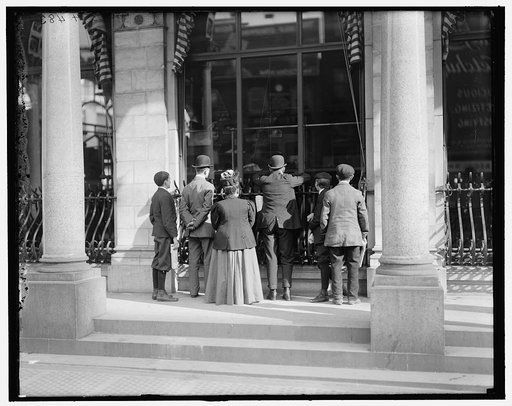 Watching the Herald presses, Herald Building, New York, N.Y.
