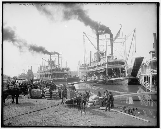 Steamboat landing, Vicksburg, Miss.
