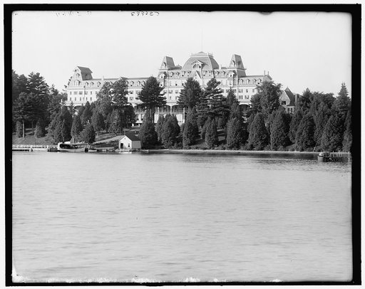 Fort William Henry Hotel, Lake George, N.Y.