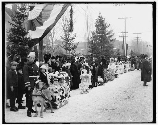Midwinter carnival, children's parade, Saranac Lake, N.Y.