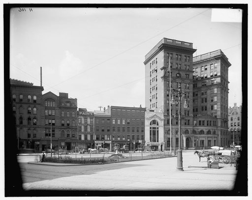 Onondaga County Savings Building & Veteran Park, Syracuse, N.Y.