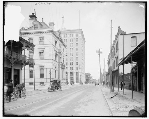 Government Street, Pensacola, Fla.