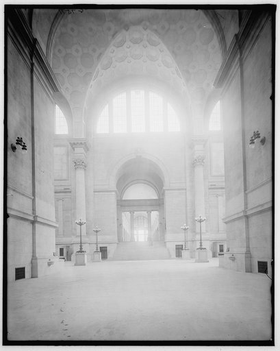 Pennsylvania Station, main waiting room from entrance to concourse, New York, N.Y.