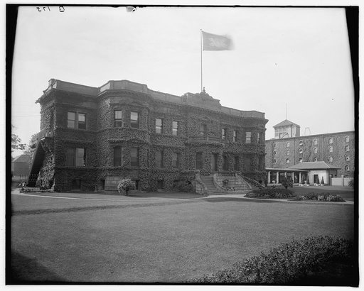 Hiram Walker & Sons, office and pergola, Walkerville, Ont.