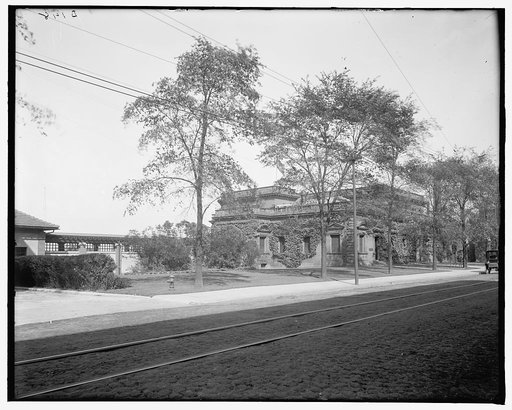 Hiram Walker & Sons, office with pergola, Walkerville, Ont.