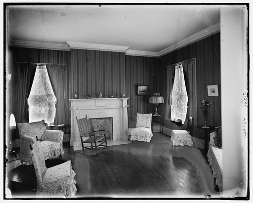 Lake Forest residence of Hugh R. McCullough, interior